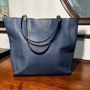Coach Madison Saffiano East/West Tote Bag Blue EUC/GUC
